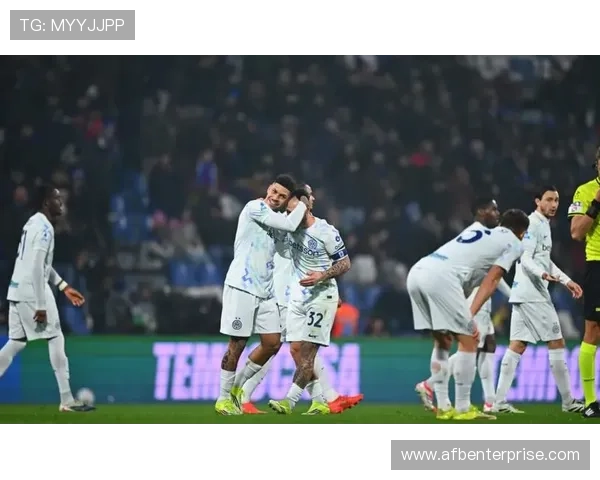 国米防线稳固,球队状态回暖,望重拾冠军争夺希望 国米防线稳固,球队状态回暖,望重拾冠军争夺希望