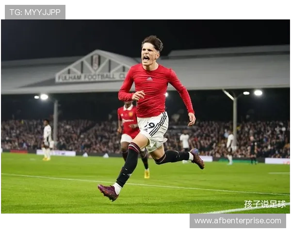 那不勒斯青训实力持续提升,年轻球员表现稳健 那不勒斯青训实力持续提升,年轻球员表现稳健