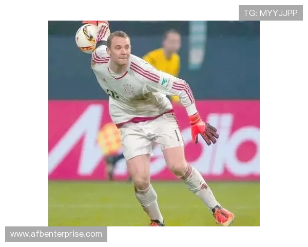 从沙尔克青训到世界第一门将：诺伊尔的崛起之路