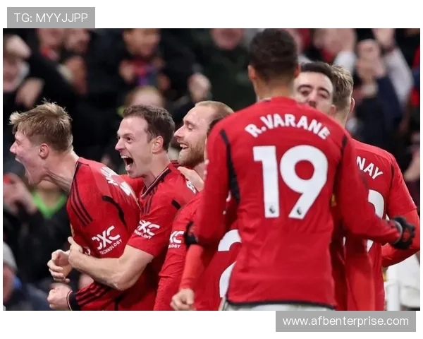 巴黎圣日耳曼中场硬度不足，比赛节奏掌控力受限，争冠形势面临考验