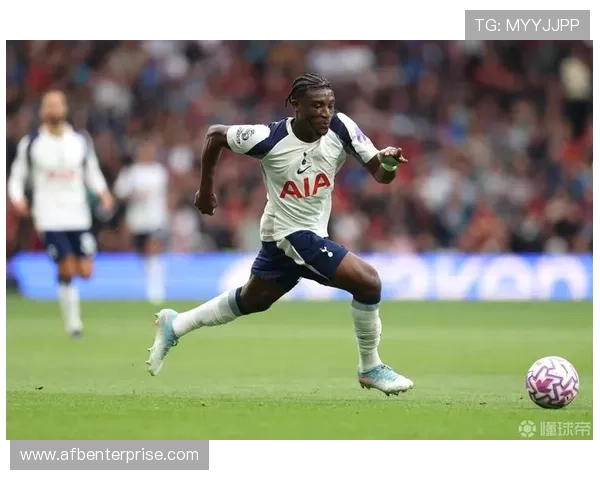 荷甲冠军成员:库杜斯的俱乐部荣誉 荷甲冠军成员:库杜斯的俱乐部荣誉