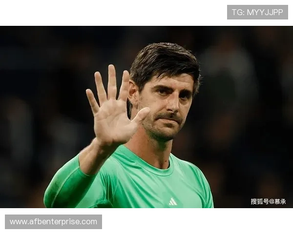 库尔图瓦 vs 奥布拉克:稳定性与极限扑救能力对比分析 库尔图瓦 vs 奥布拉克:稳定性与极限扑救能力对比分析