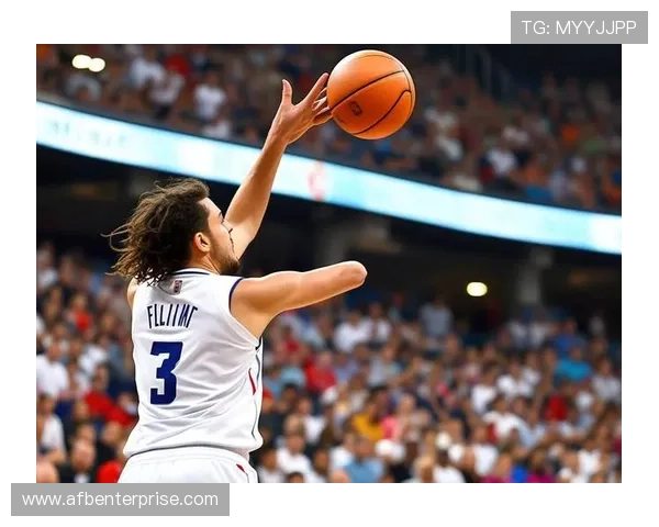 伯德无球跑位拉开空间，压制魔术师组织节奏