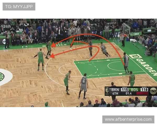 三步说清防守三秒违例的判定与破解方法